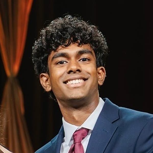 Naresh Rajesh